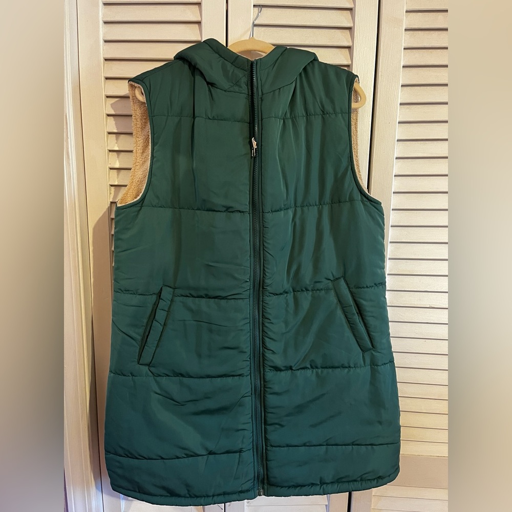 C.CLINE Lined puffer vest
